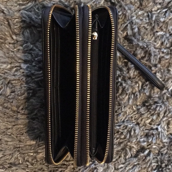 Wallet - Picture 3 of 3